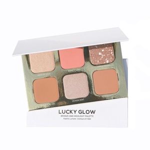 True & Luscious Lucky Glow Palette